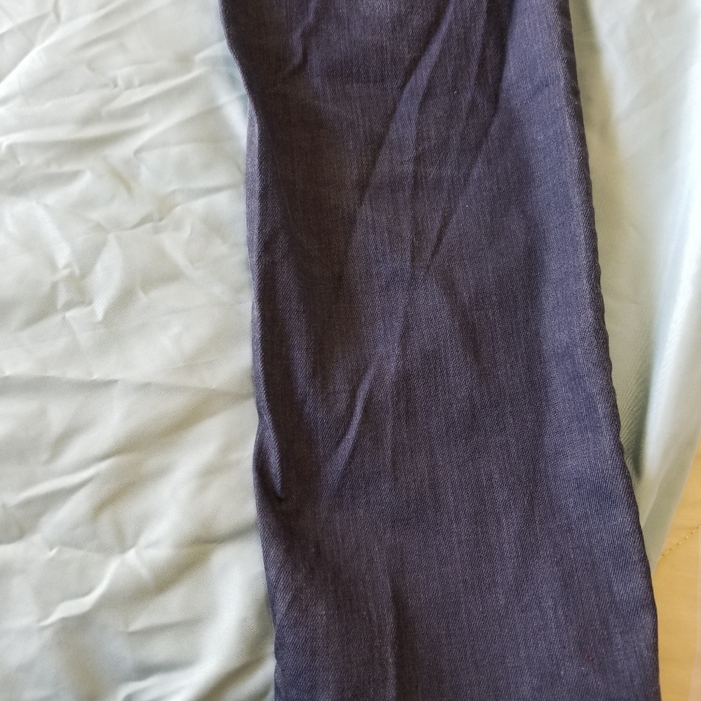 Lightweight Ann Taylor petite jeans - Picture 5 of 10